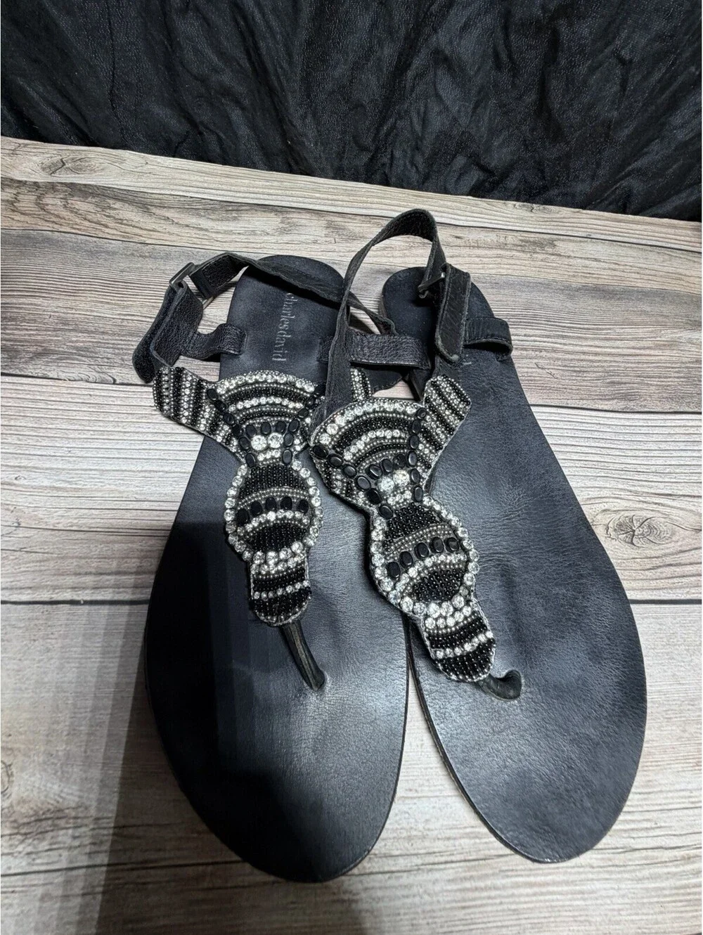 Charles David Sandals Sz 8 Black Leather Beaded Rhinestones